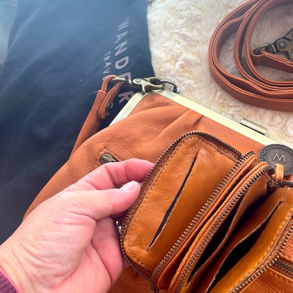 Wanderers SAINT GERMAIN EVENING CROSSBODY - Picture 5 of 8